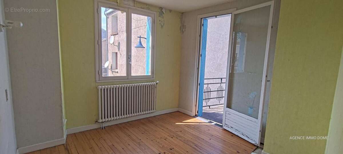 Maison à MALAUZAT