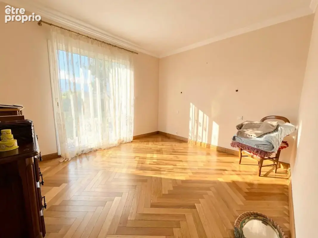 Maison 5 pièces 140 m² à vendre à Le Cloitre-Saint-Thegonnec (29410) - photo 6