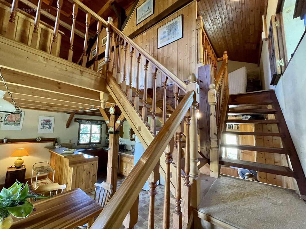 Maison à ALLAS-LES-MINES