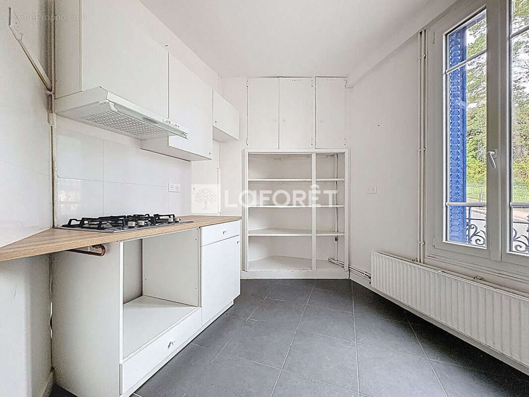Appartement à SURESNES