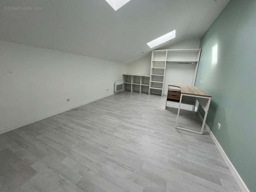 Maison à COULOUNIEIX-CHAMIERS