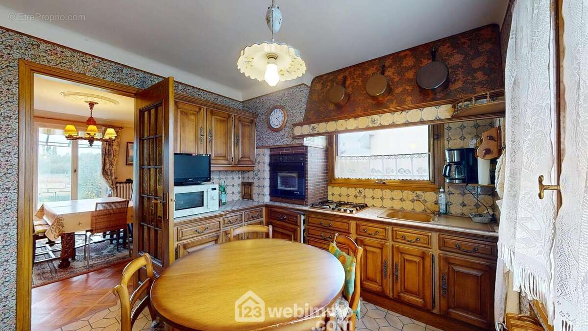 Maison à CHOISY-AU-BAC