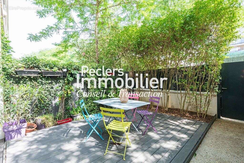 Loft familial d'exception de 112m2 avec terrasse et jardin  – nanterre centre ville - photo 2