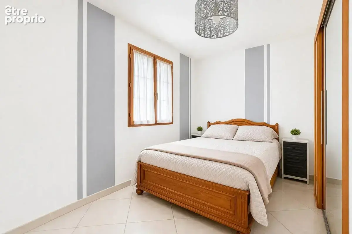 Maison de 6 pièces de 158 m² à Lagny-sur-Marne - photo 8