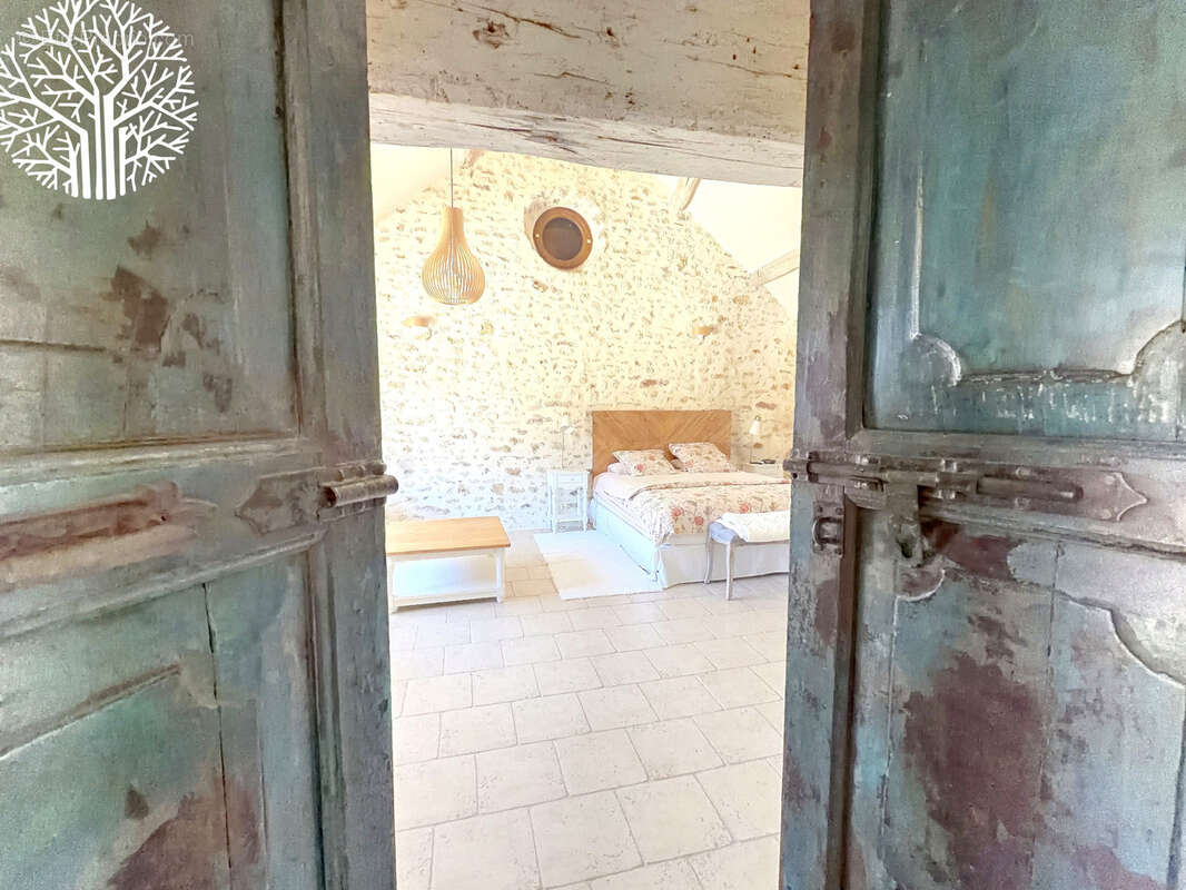 Maison de caractère rénovée avec piscine - photo 12