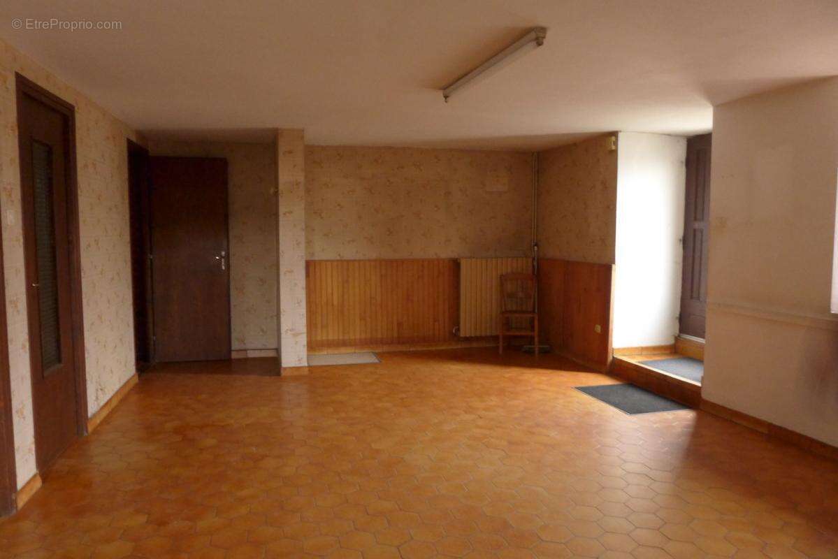 Maison à SAINT-ALBAN-SUR-LIMAGNOLE