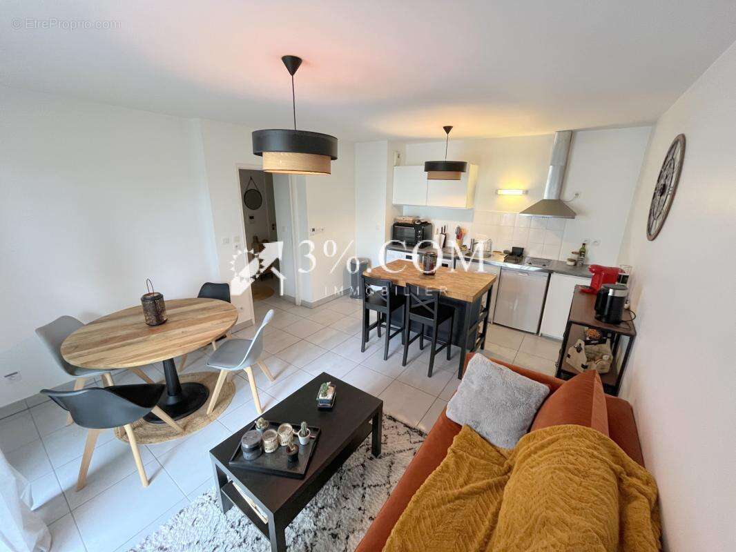 T2 de 44 M2 avec Garage - St-Donatien- Erdre- île de Versail - photo 9