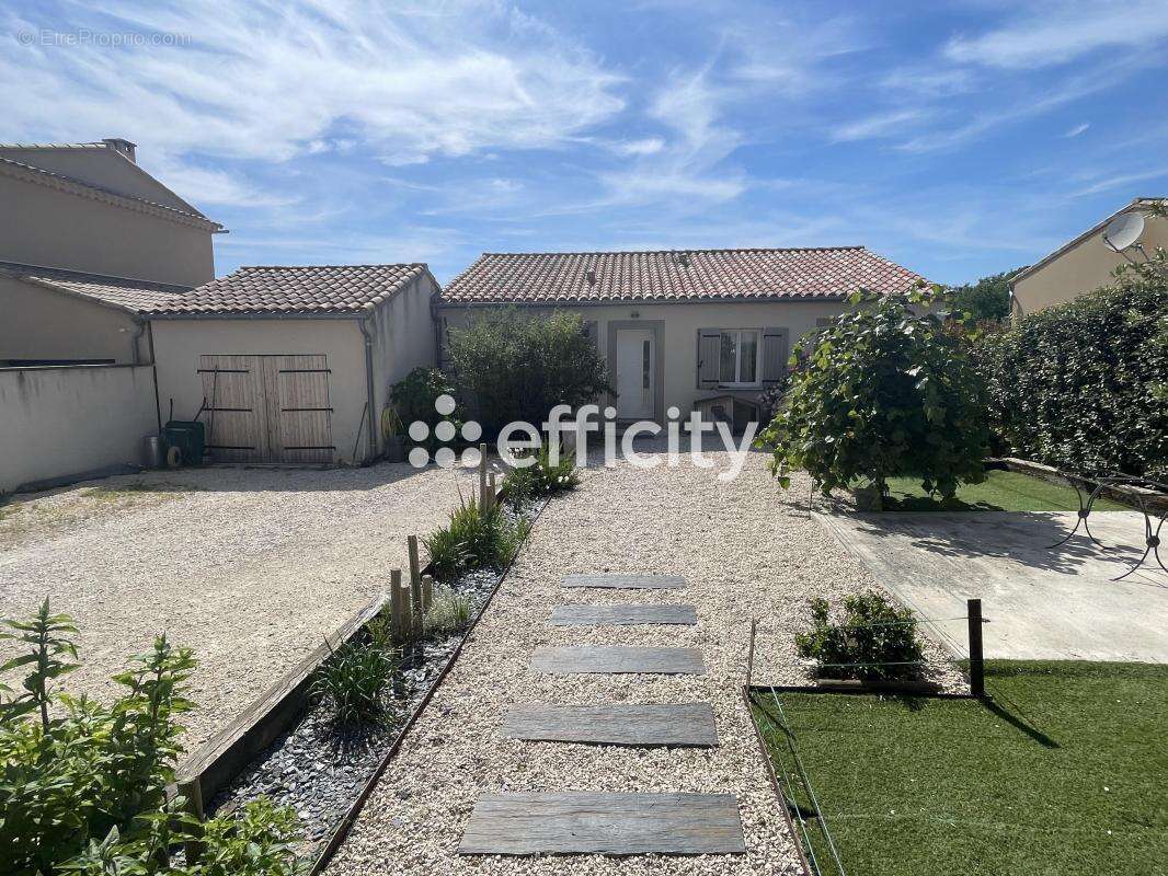 Maison 106 m² à Roussillon  - photo 18