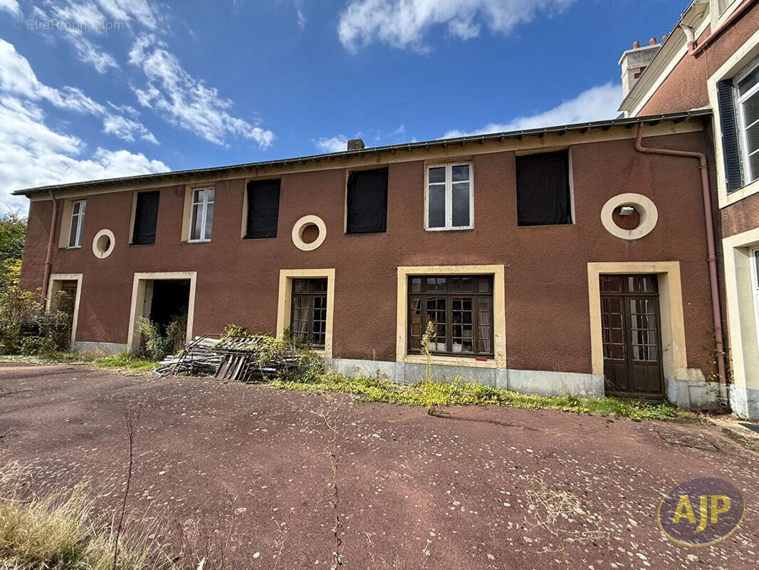Maison à NORT-SUR-ERDRE
