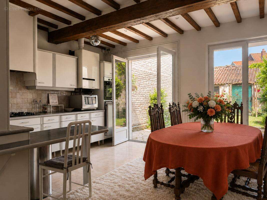 Maison à LA MADELEINE