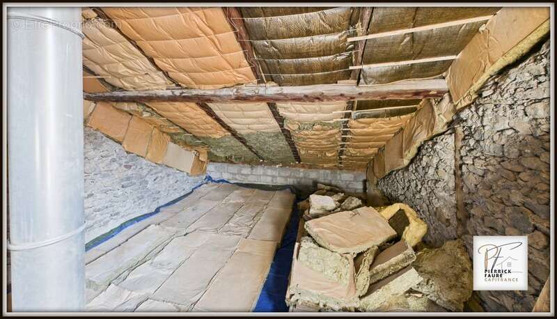 Maison à VILLAR-SAINT-PANCRACE