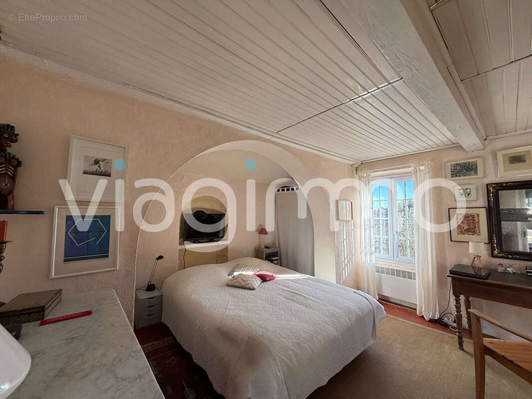 Maison à LA GARDE-FREINET