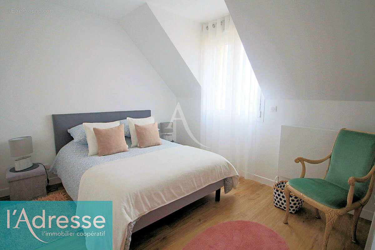 Maison à VIRY-CHATILLON