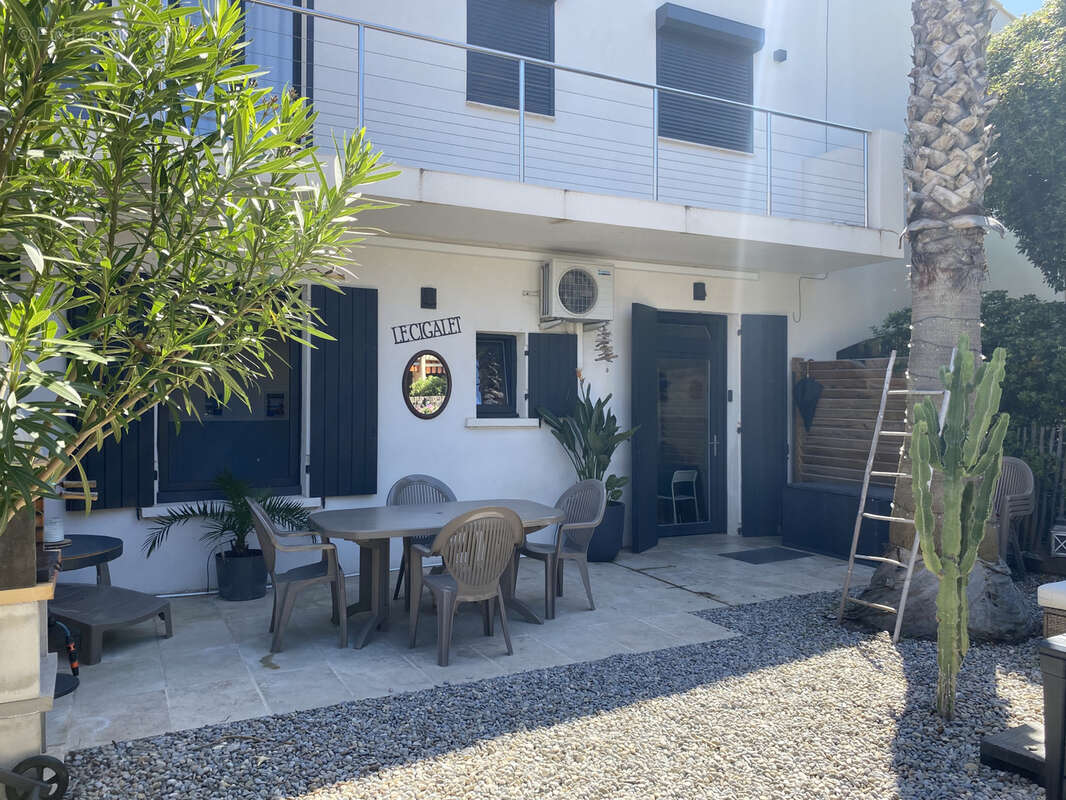 Appartement à HYERES