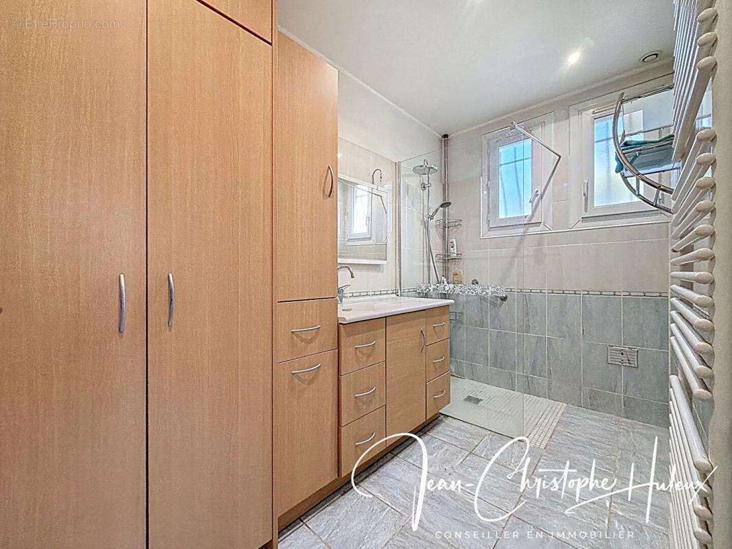 Maison à BOUILLARGUES