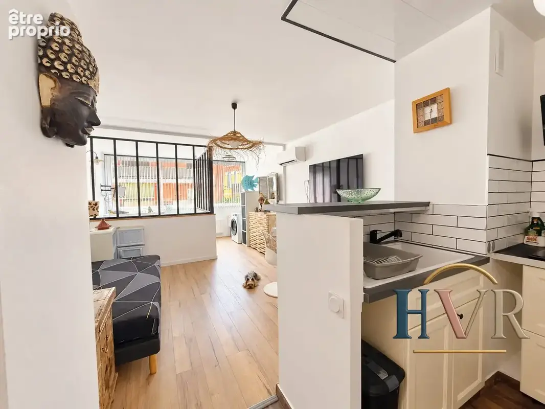 Appartement 1 pièce 33 m² à vendre à Le Lavandou (83980) - photo 2