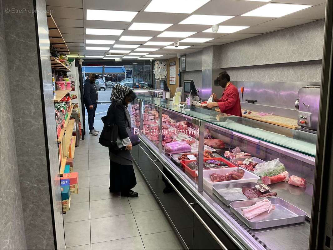 Commerce à PARIS-11E