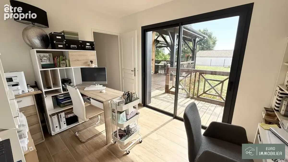 Maison 5 pièces 158 m² à vendre à Roaillan (33210) - photo 9