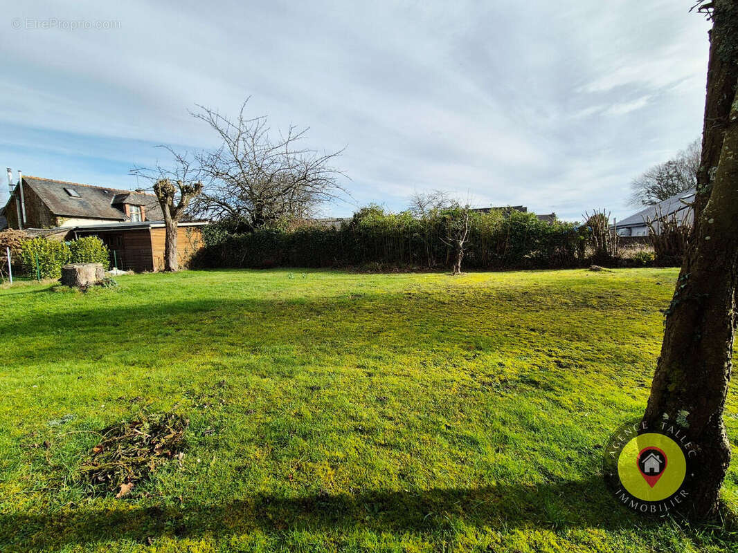 Terrain à PLEURTUIT