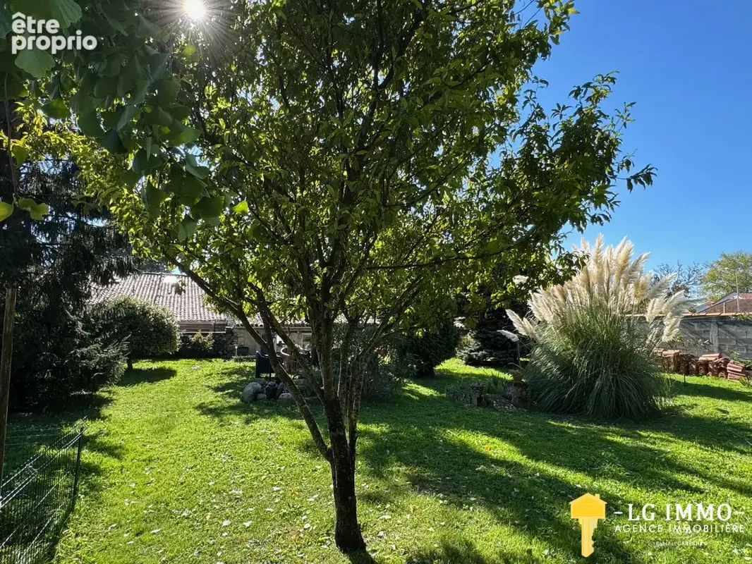 Maison de plain-pied avec jardin et garage en centre ville - photo 43