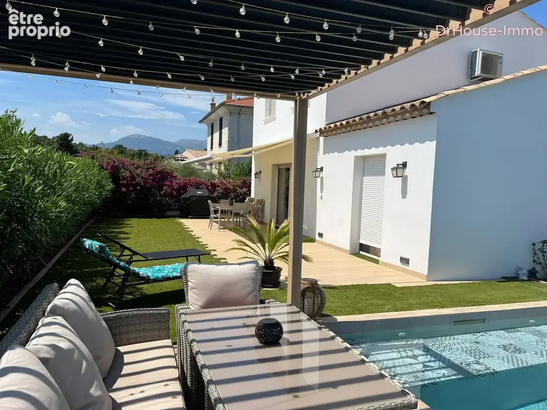 Maison 5 pièces 120 m² à vendre à Villeneuve-Loubet (06270) - photo 4