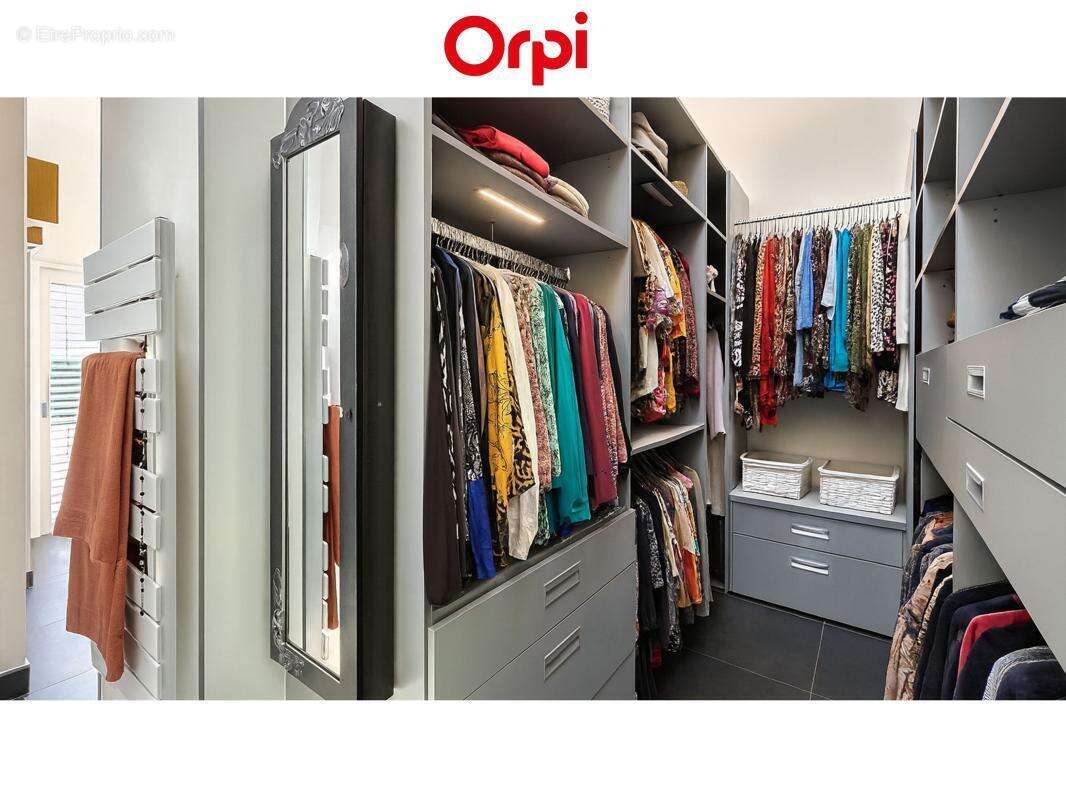 Maison à VETRAZ-MONTHOUX