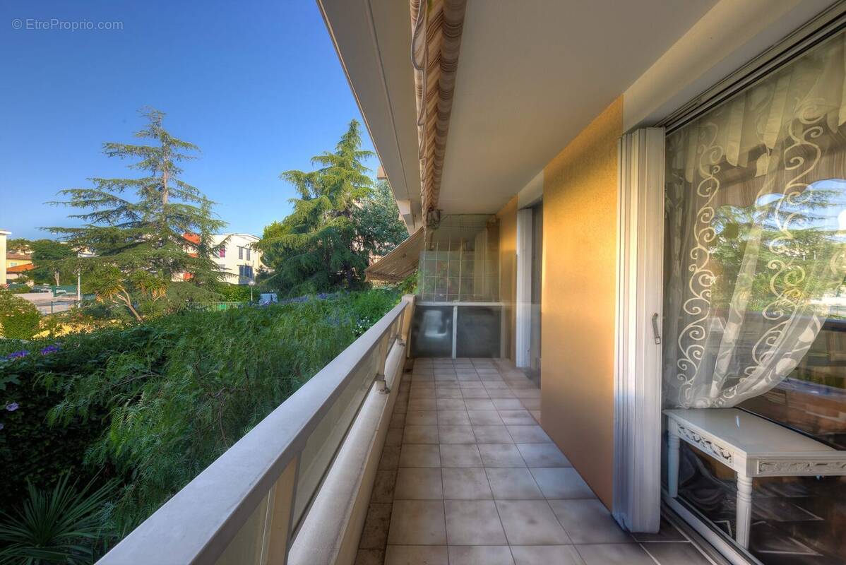 Appartement à CAGNES-SUR-MER