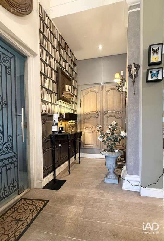 Photo 8 - Commerce à COMPIEGNE