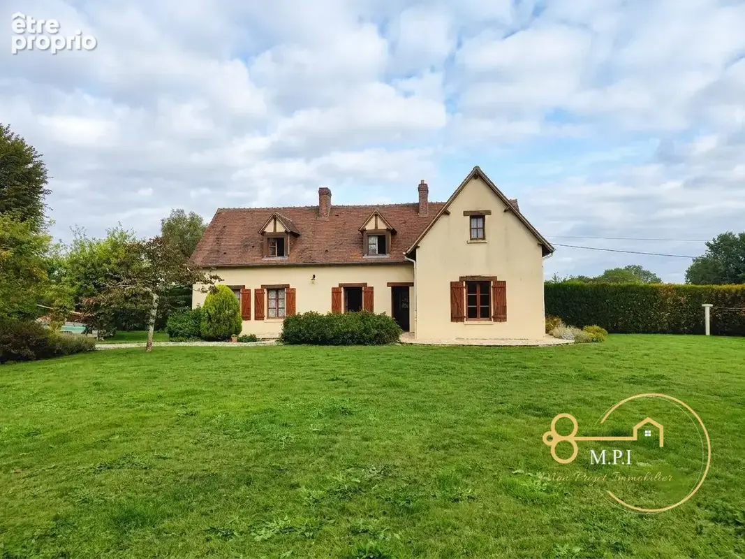 Maison à COULONGES-SUR-SARTHE