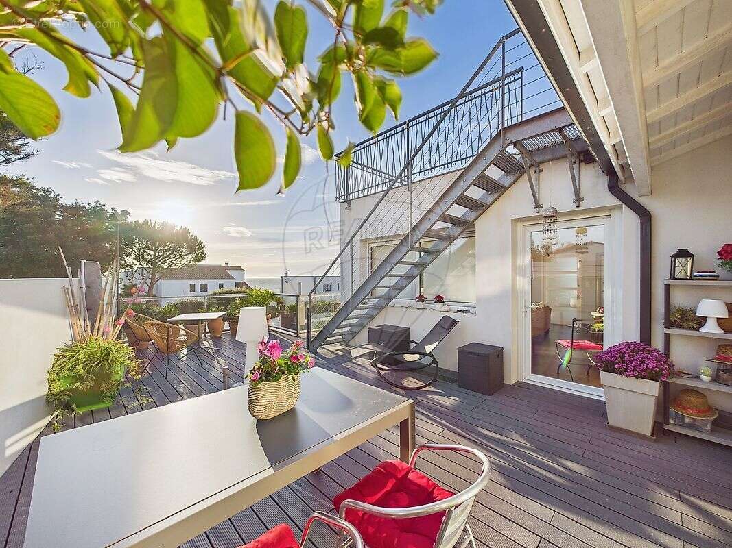 Maison à VAUX-SUR-MER