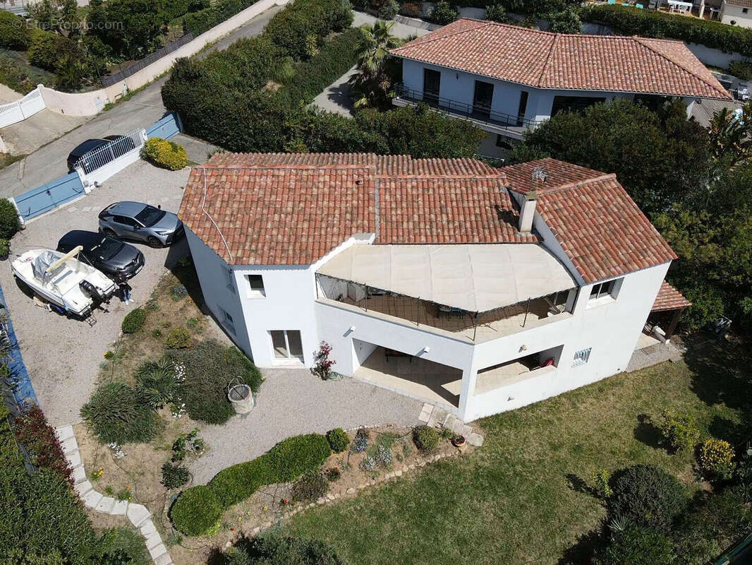 Maison à GROSSETO-PRUGNA