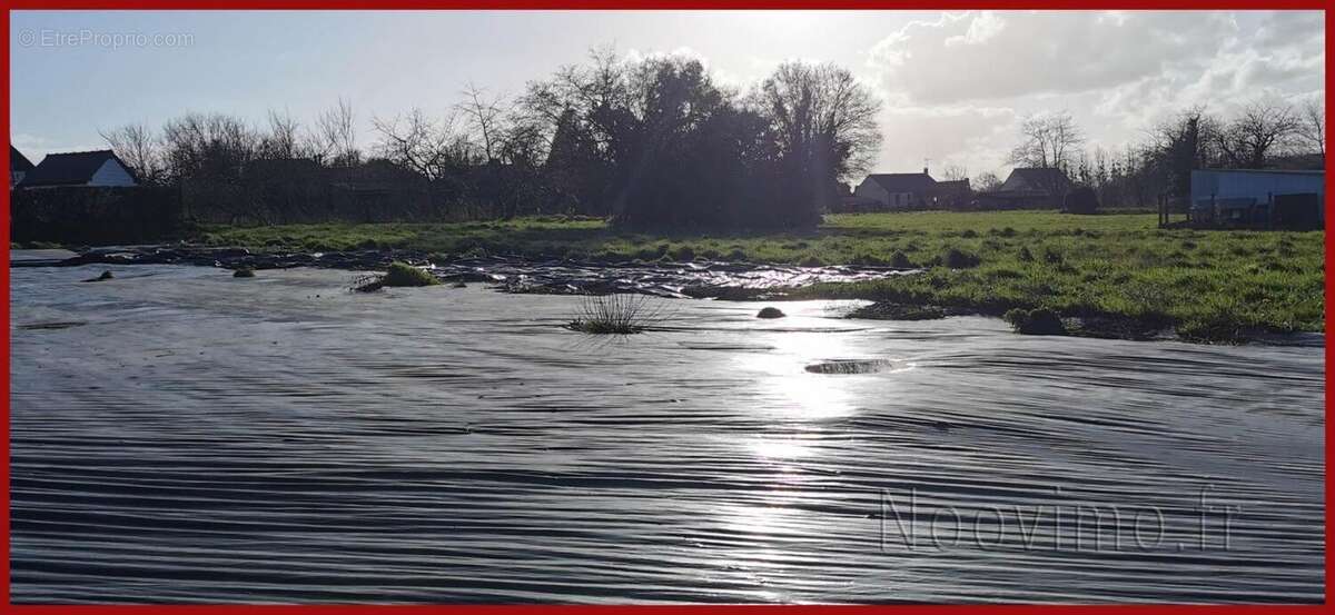 Terrain à SAINT-AUBIN-DU-CORMIER
