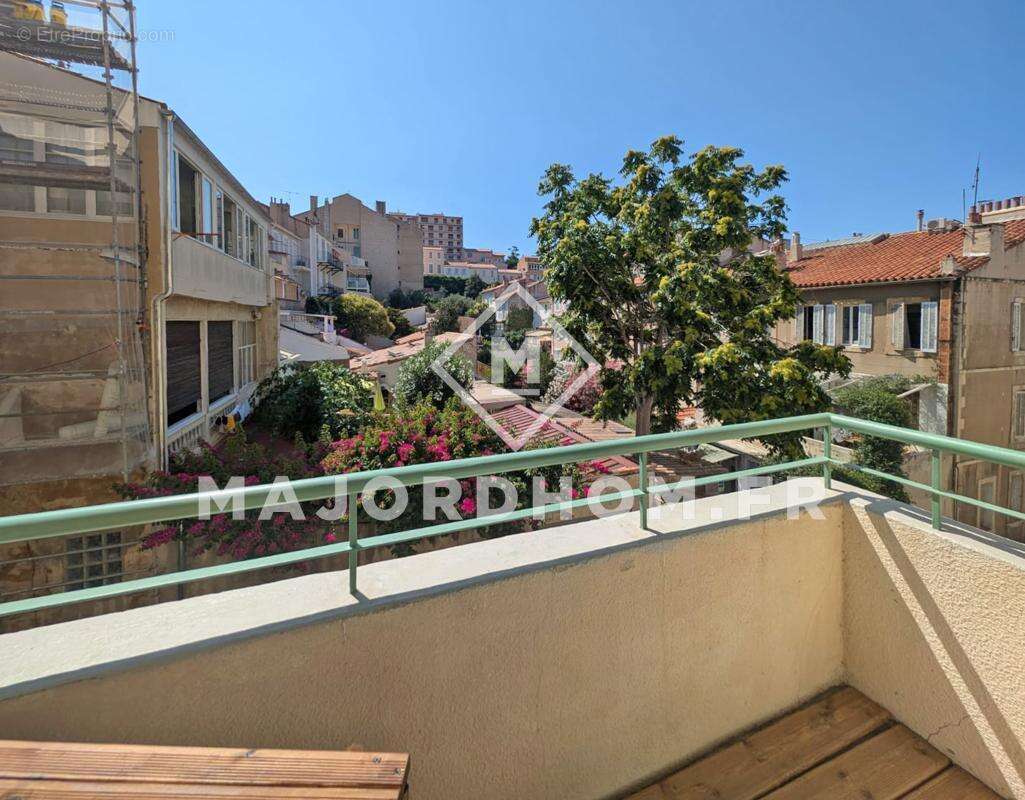 Appartement à MARSEILLE-7E