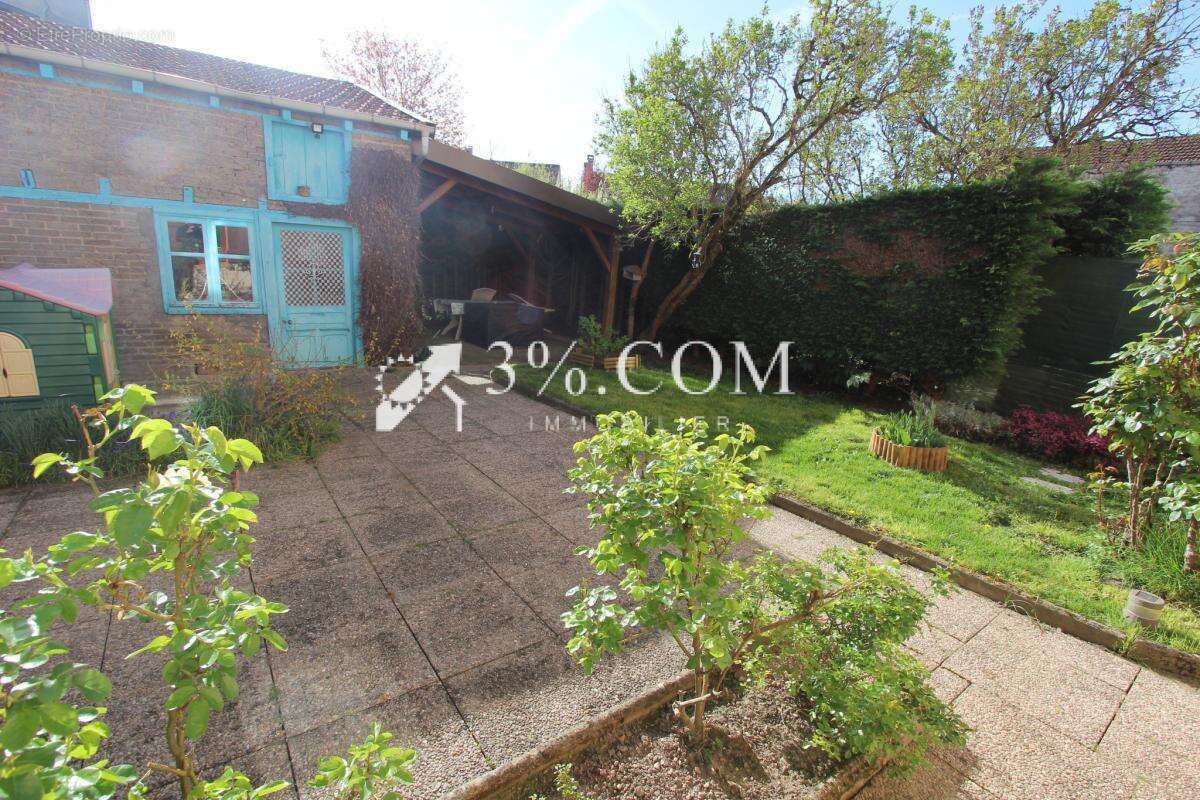 Maison à THAON-LES-VOSGES