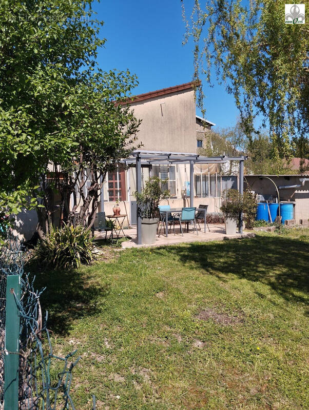 Maison 64 m² à Tournus  - photo 2