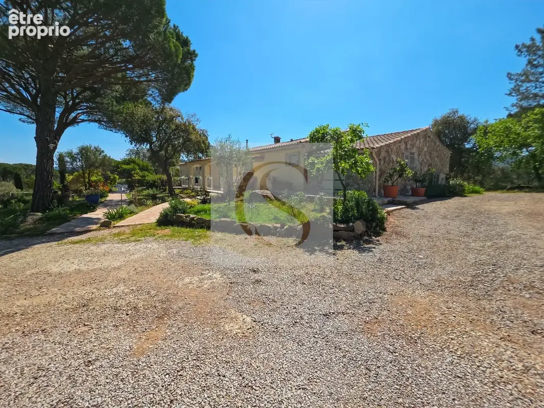 Maison 10 pièces 247 m² à vendre à Vidauban (83550) - photo 38