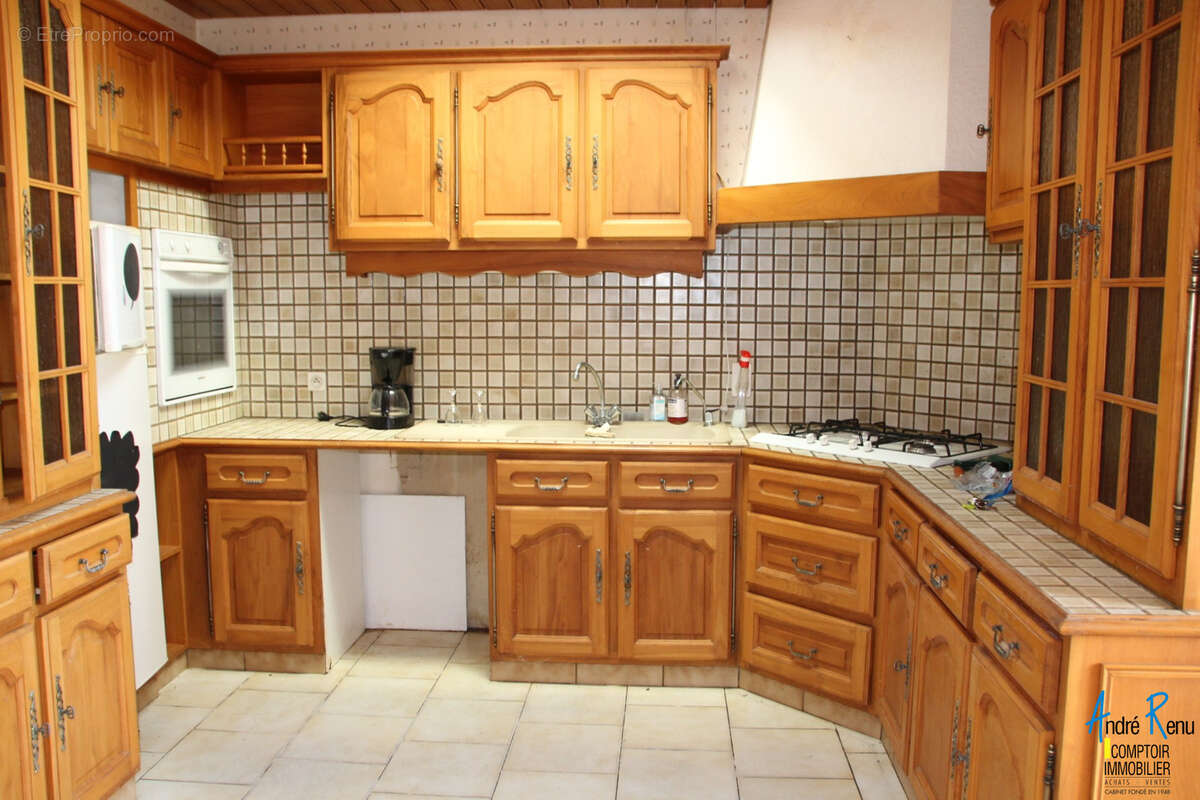 Ensemble immobilier de 4 logements, à rénover - photo 6
