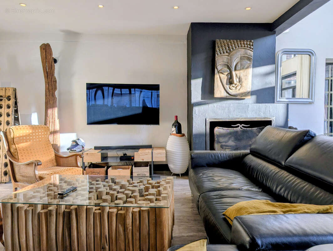 Maison à SAINT-JEAN-DE-LA-RUELLE