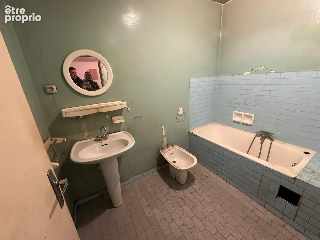 Exclusivité   53,57 m2   étage élevé   vue dégagée   garage   95 000 € - photo 4