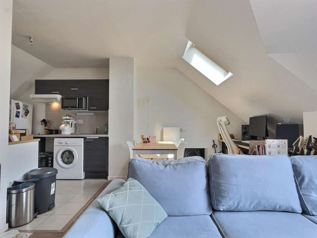 Appartement à MENNECY