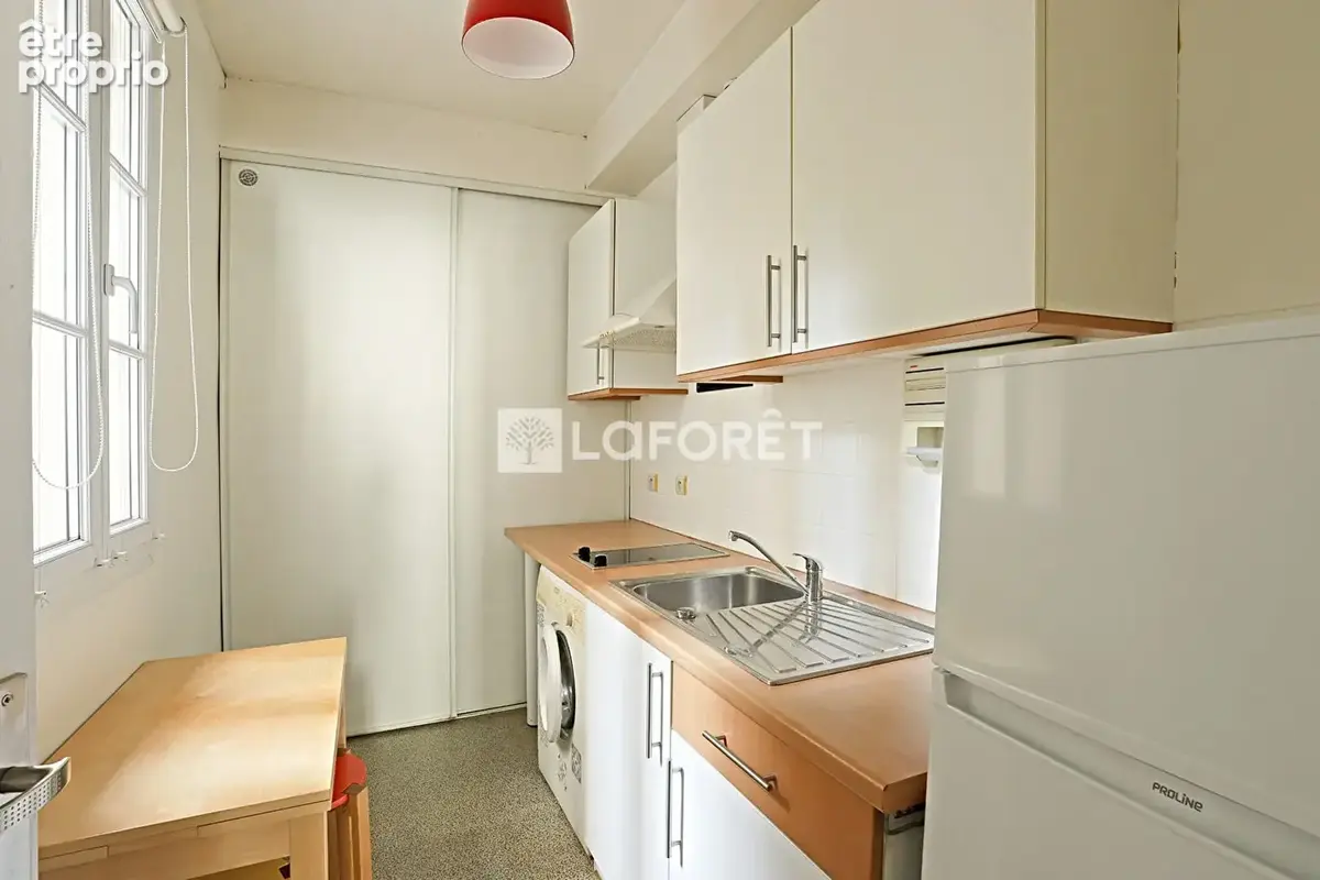 Studio de 25,4 m² : ALÉSIA / René Coty, calme et traversant - photo 6
