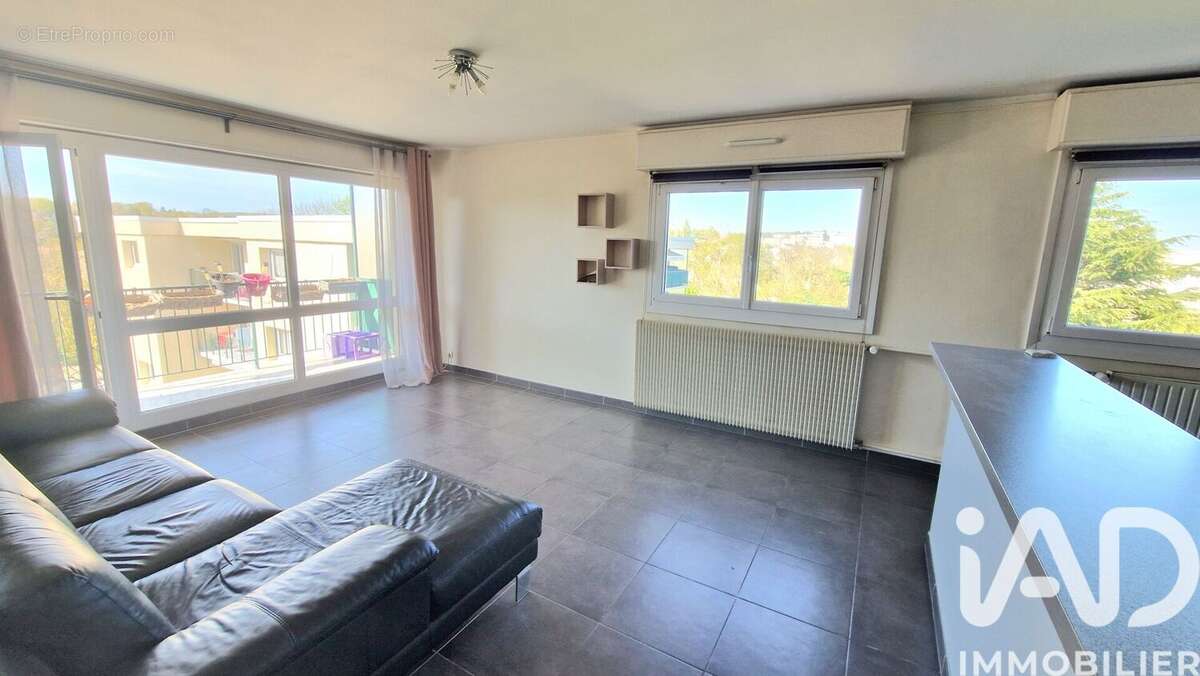 Photo 2 - Appartement à ARPAJON
