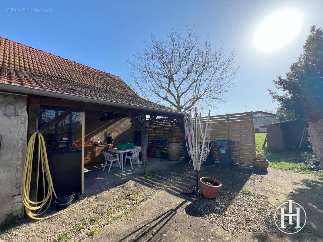 Maison à CHARENTON-DU-CHER