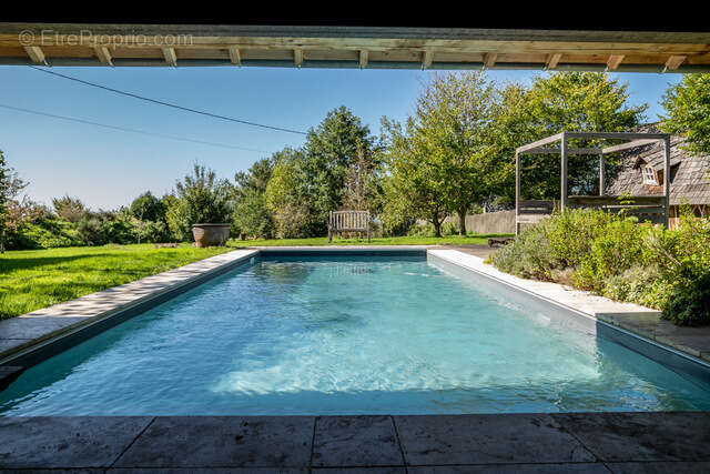 n°4 - Maison à PARAY-LE-MONIAL