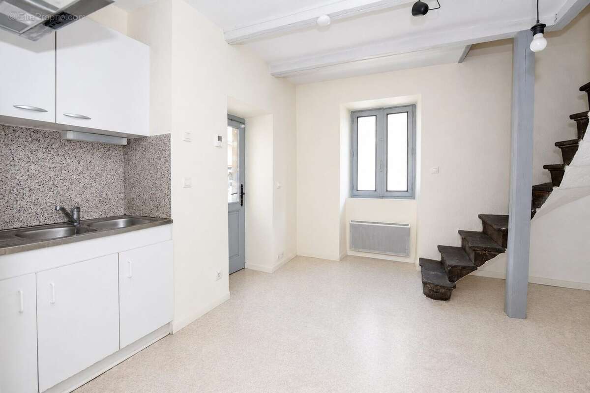 Maison à VOLVIC