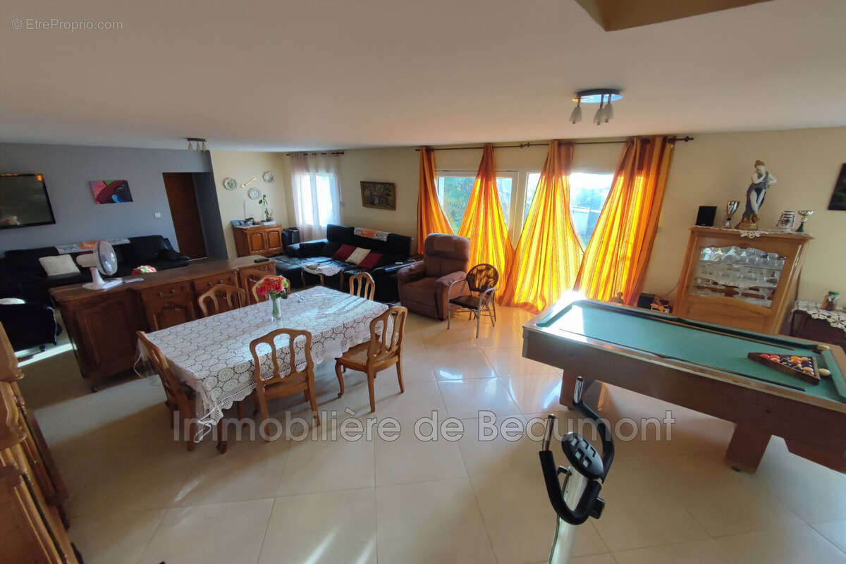 Maison à BEAUMONT-LE-ROGER