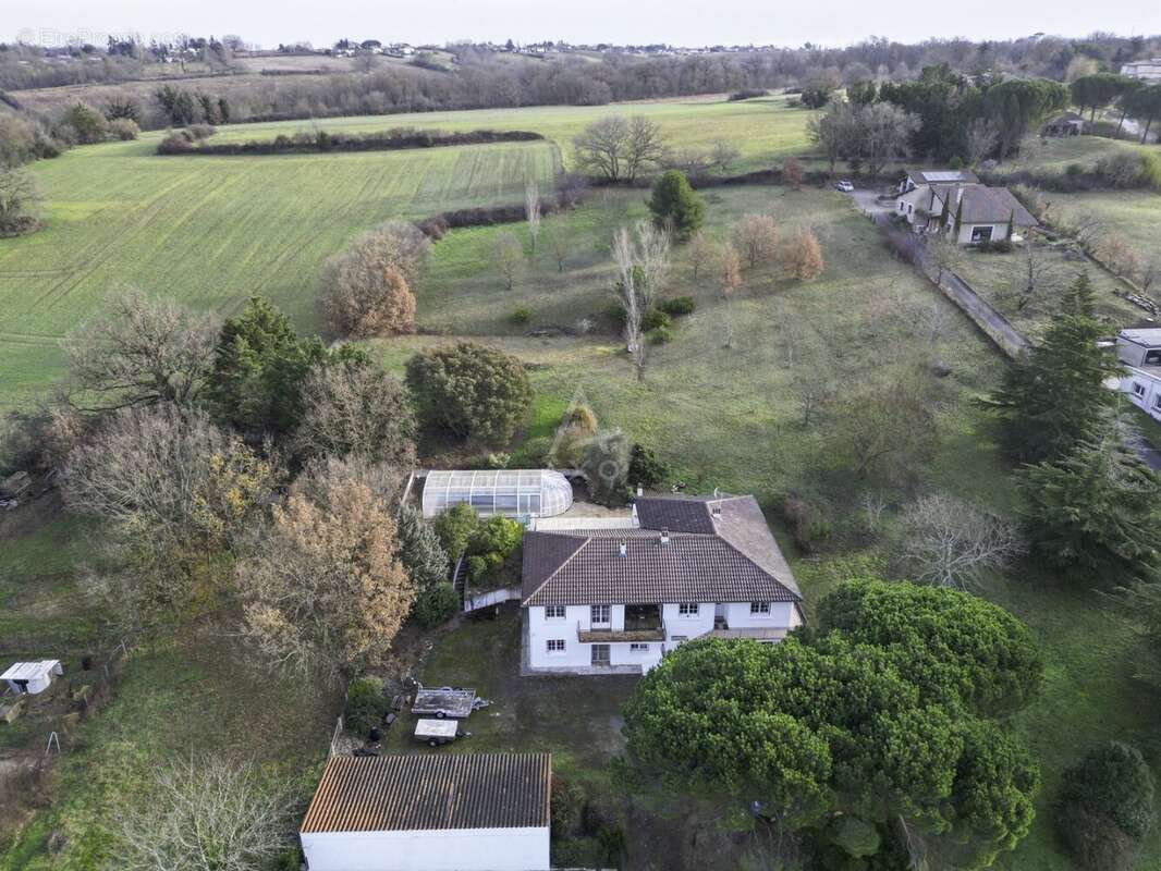 Maison à LAUNAGUET