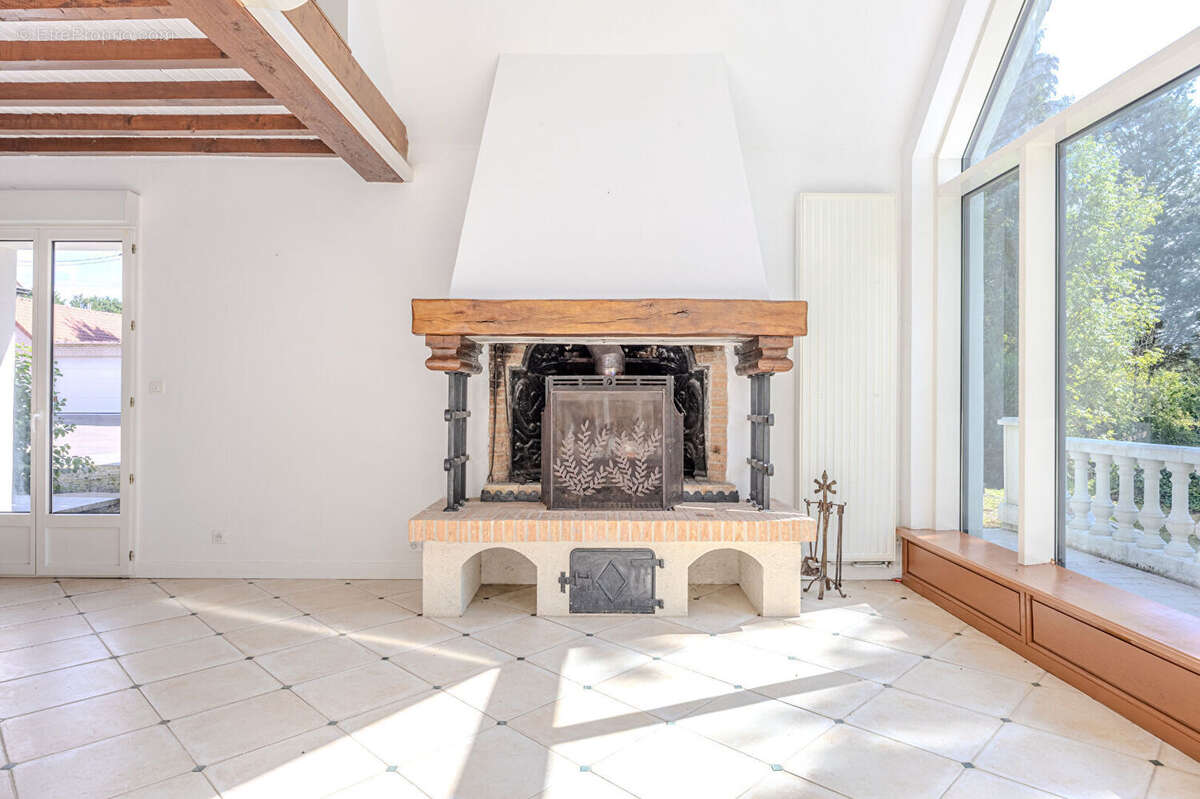 Maison à BRAY-SUR-SOMME