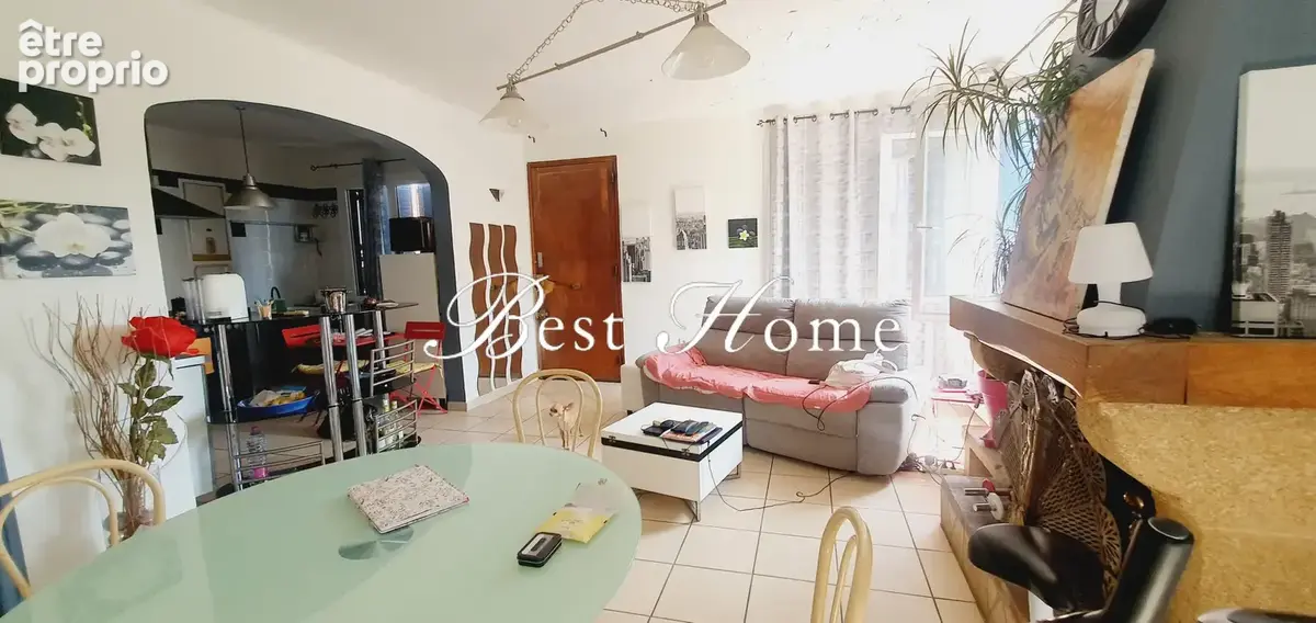Nîmes   beausoleil a vendre  maison de ville avec jardin et piscine - photo 2