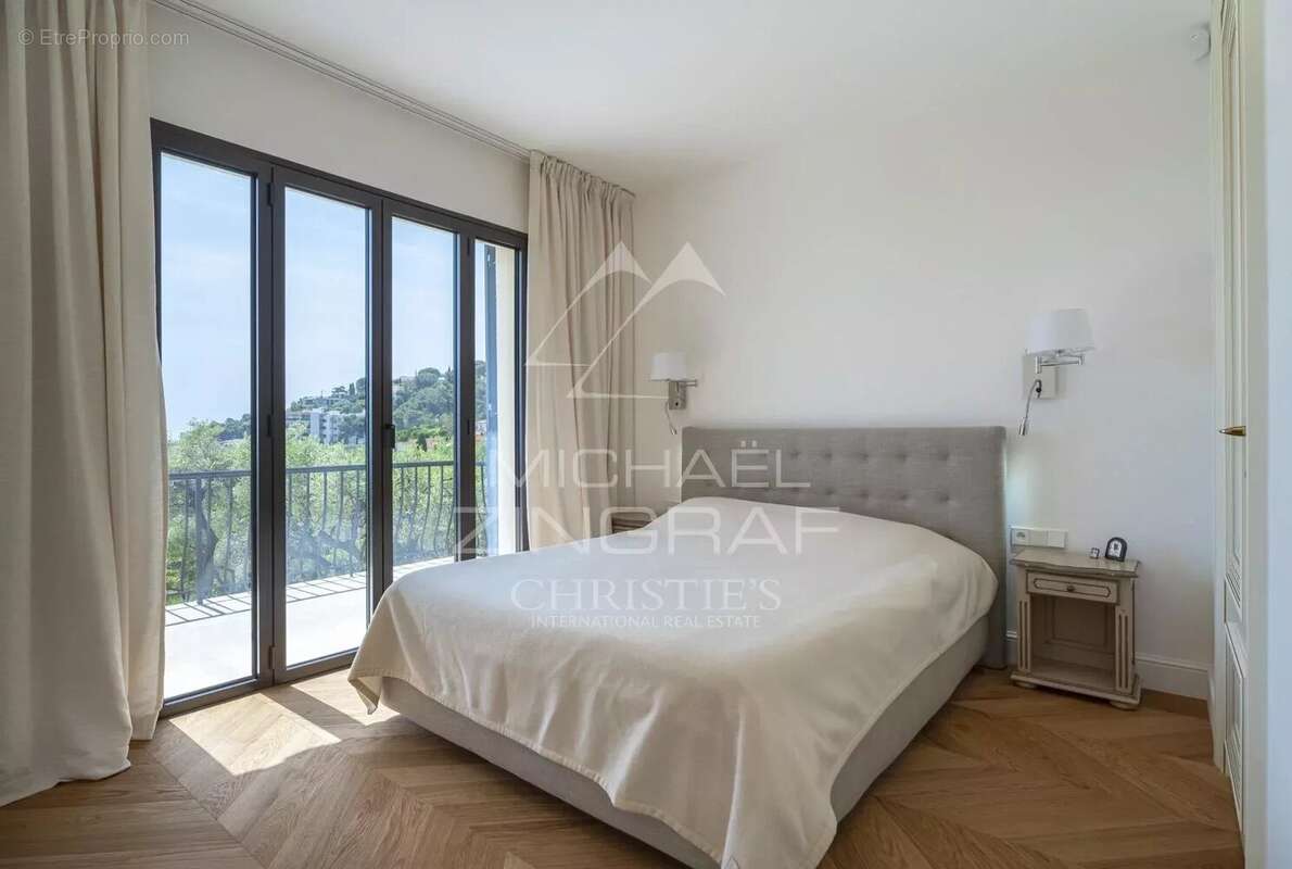 Maison à ROQUEBRUNE-CAP-MARTIN